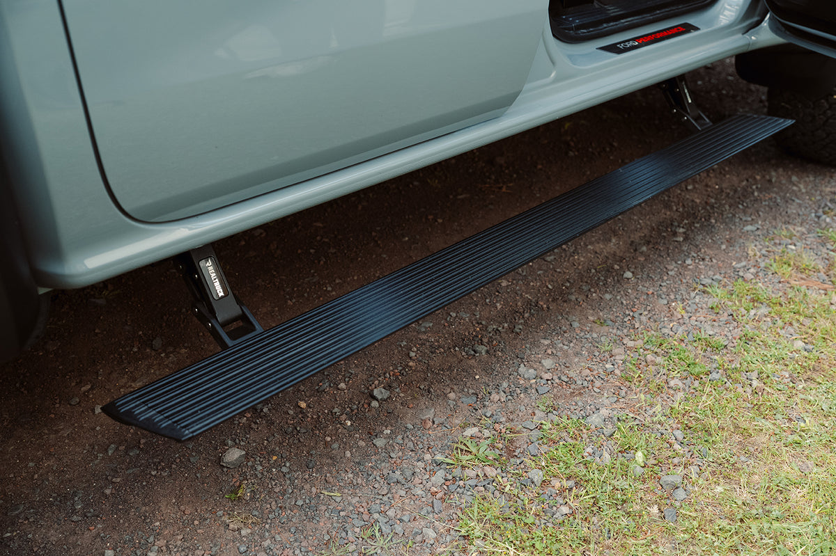 RealTruck Voltstep Electric Running Boards - Toyota Hilux 2026+